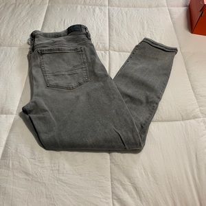 American Eagle next level stretch jegging